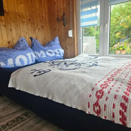 Yachthafen Karner Bootsverleih * Mukrena