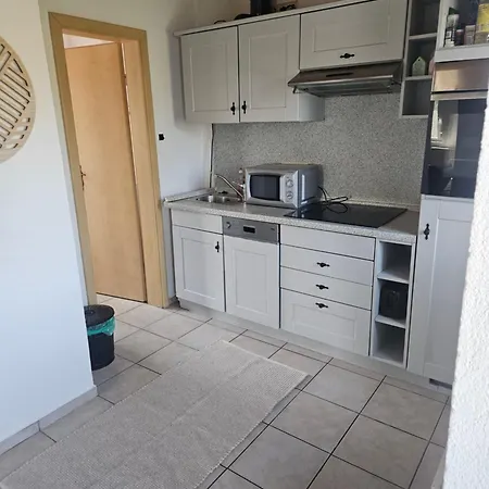 Appartement Yachthafen Karner Bootsverleih Mukrena