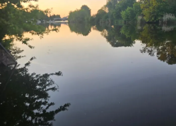 Yachthafen Karner Bootsverleih Apartment Mukrena